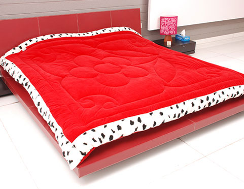 Comforters and Comforter Sets Manufacturer Supplier Wholesale Exporter Importer Buyer Trader Retailer in Panipat Haryana India
